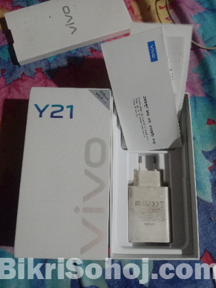 Vivo y21